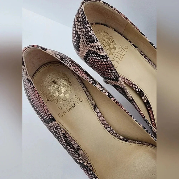 Vince Camuto Women Pointed Toe Slip On Snake Embossed Leather High Heels, sz 8.5 - Picture 14 of 16